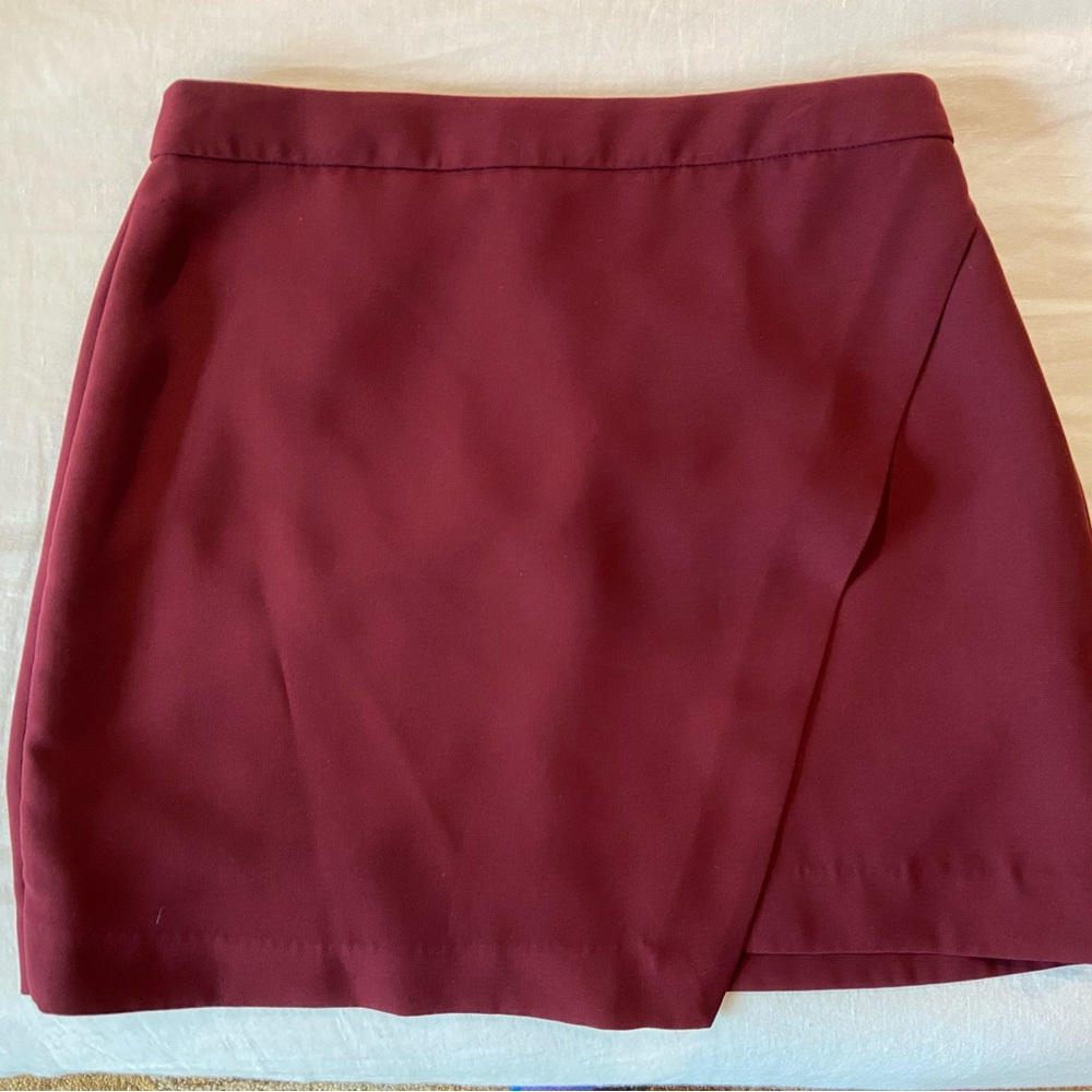 Banana Republic Wine Burgundy Asymmetrical Faux Wrap Shift Mini Skirt, Sz 8
